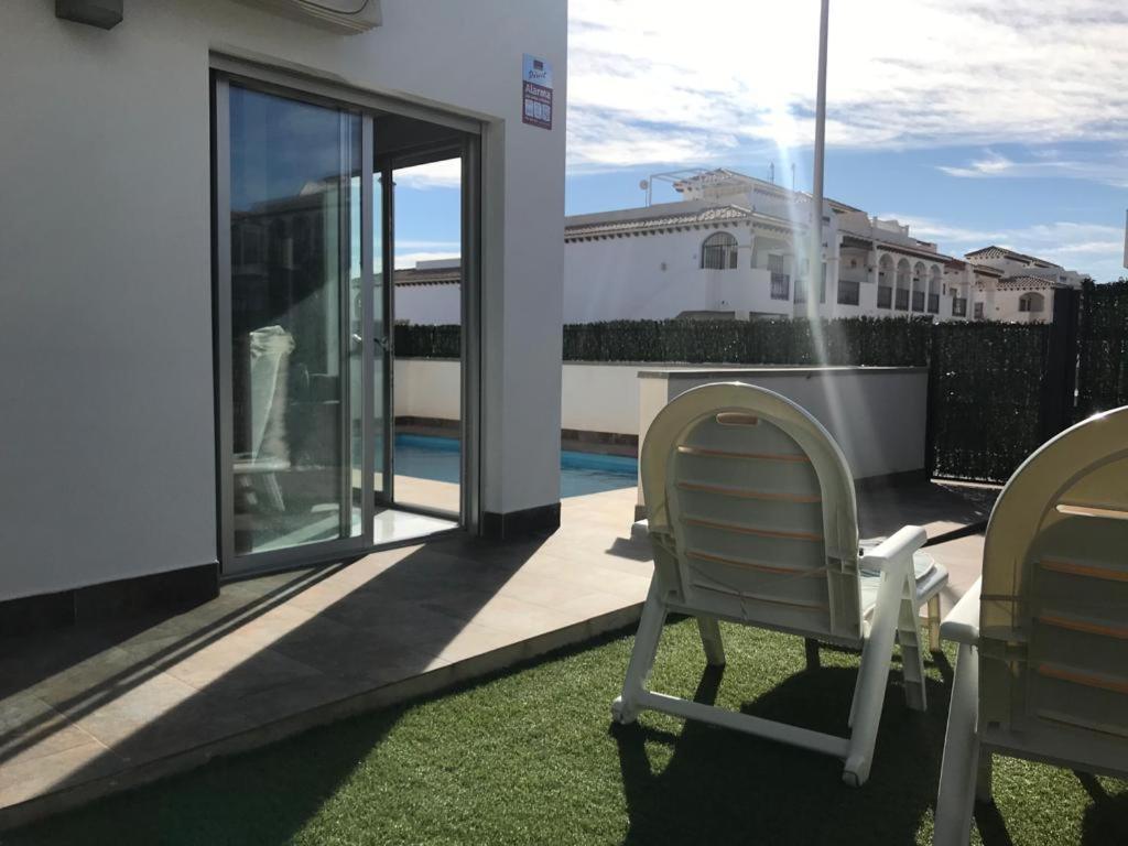 Villa Luxury - Private Pool - Wifi - Solarium 阿利坎特 外观 照片